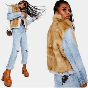 Levis Faux Fur Oversized Trucker Jacket